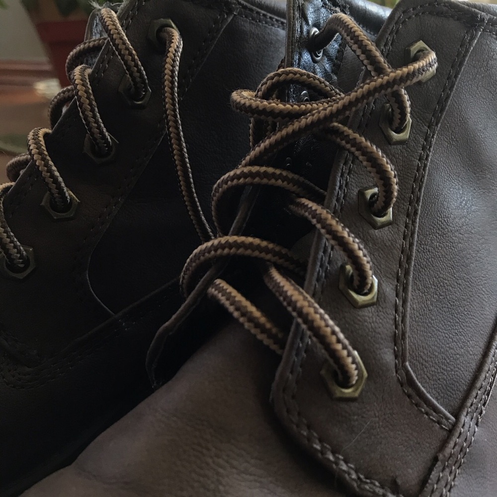 Super cute and comfy boots, imitation Timberlands!